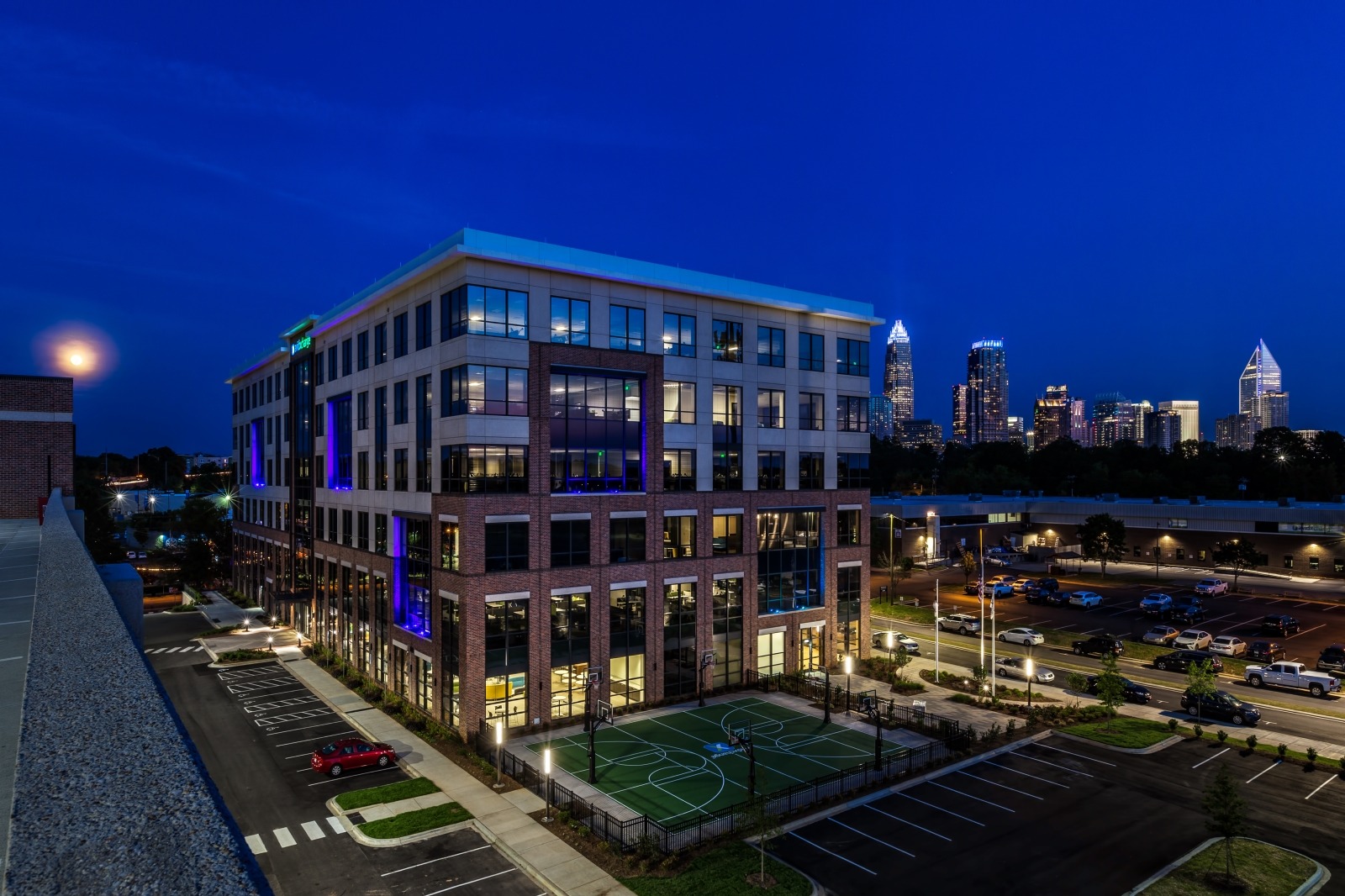 avidxchange-charlotte-nc-201-450-sf-red-rock-developments